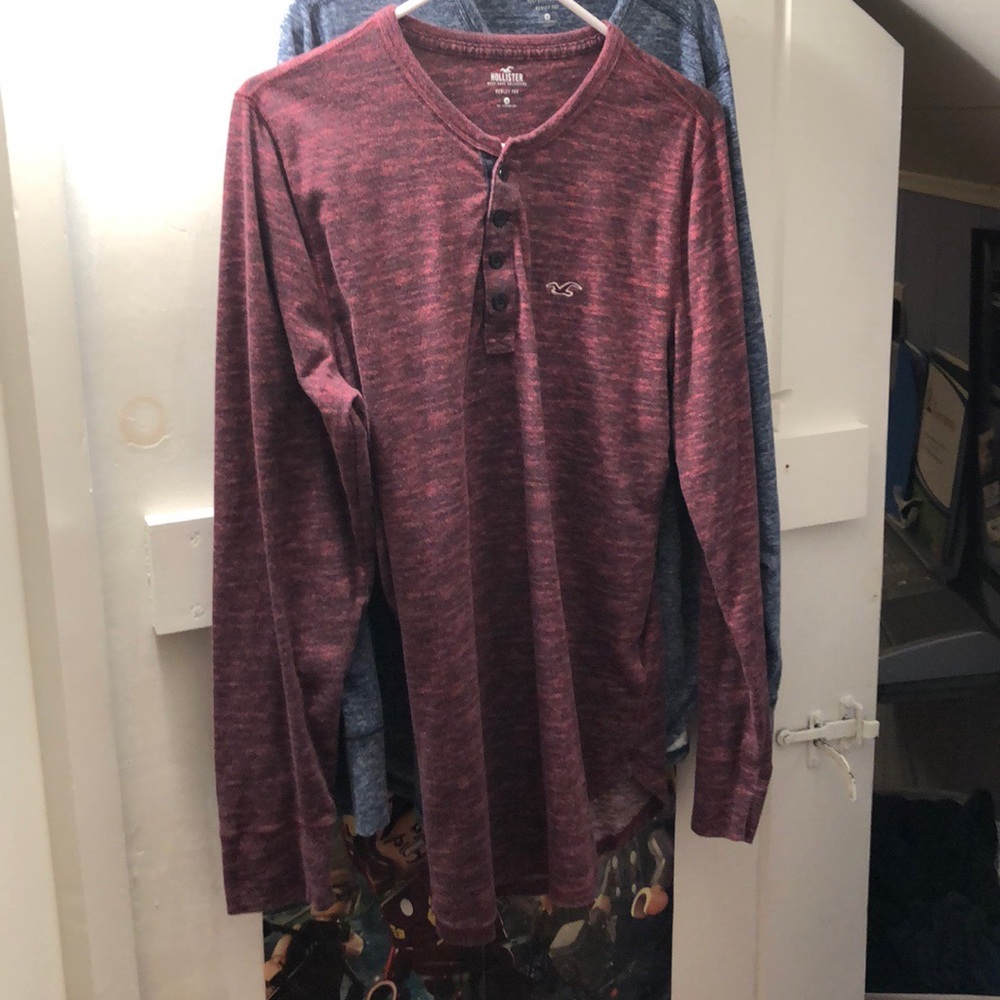 burgundy hollister longsleeve